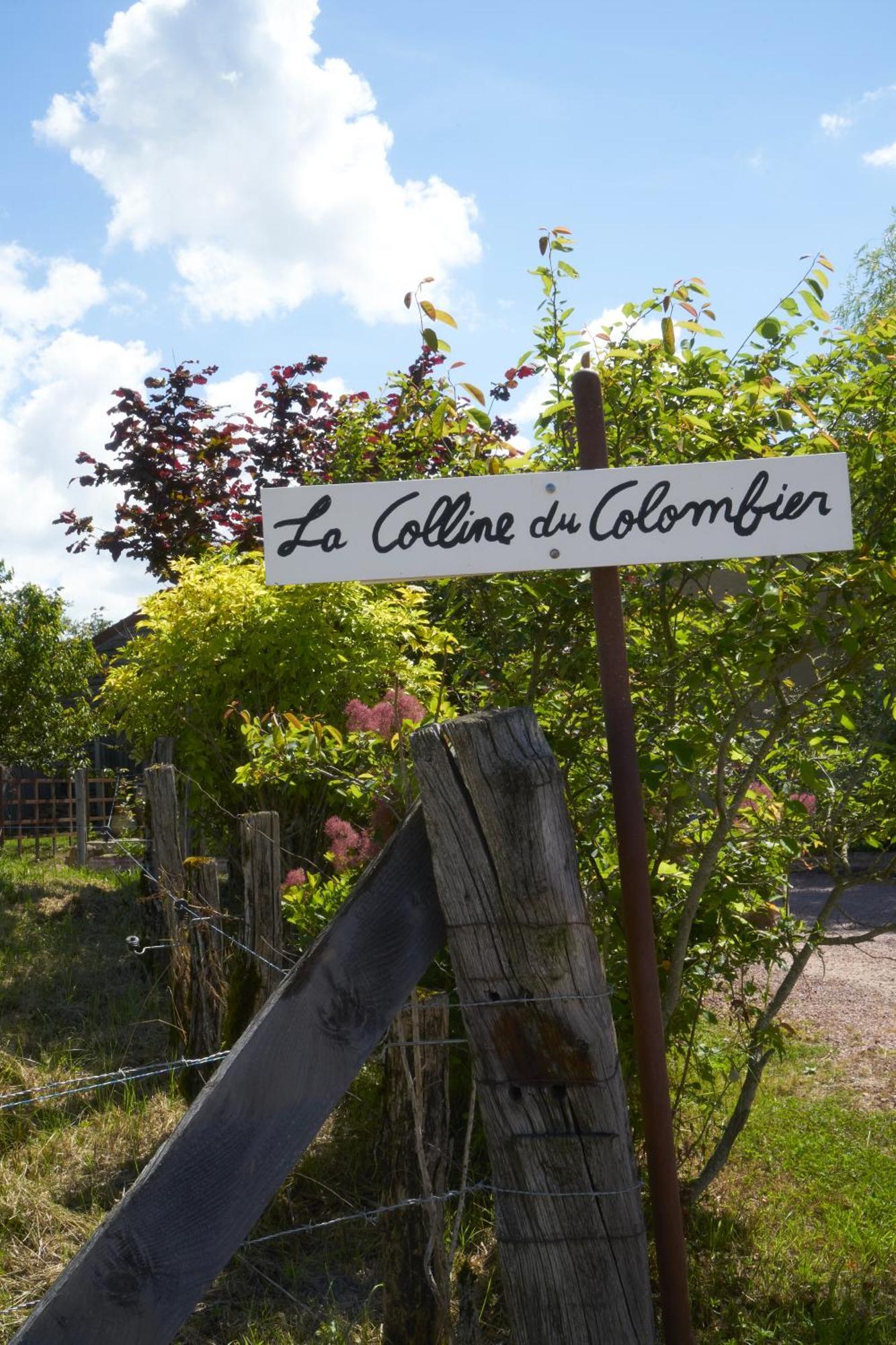Hotel La Colline Du Colombier Iguerande Zewnętrze zdjęcie